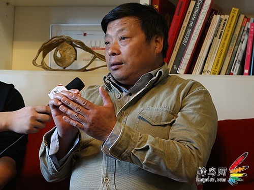 一起奋战七年 EOS传奇专访摄影师卢广