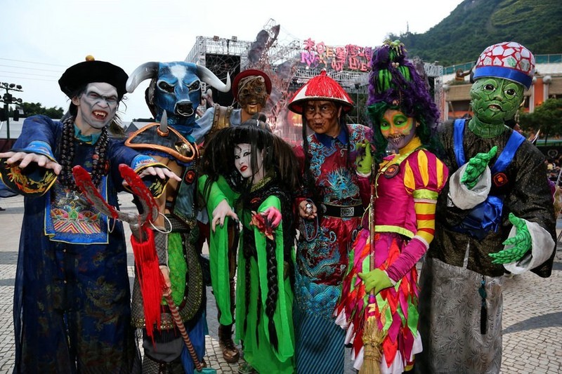 时尚鬼魅舞台 万圣节玩转香港海洋公园